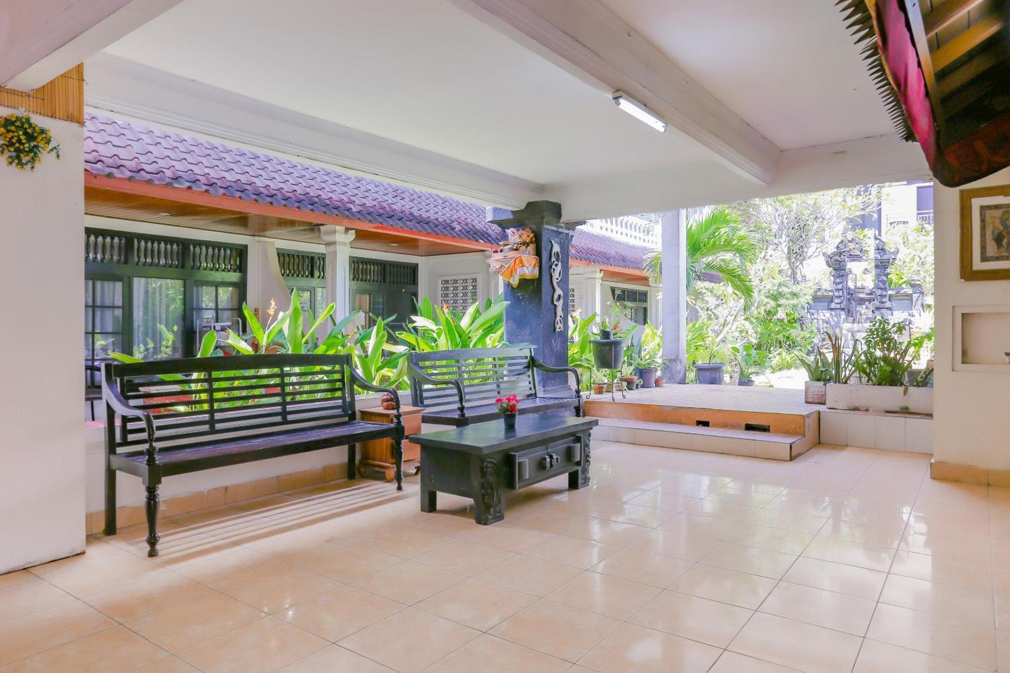 Oyo 4012 Ari Beach Inn Kuta Lombok Eksteriør billede
