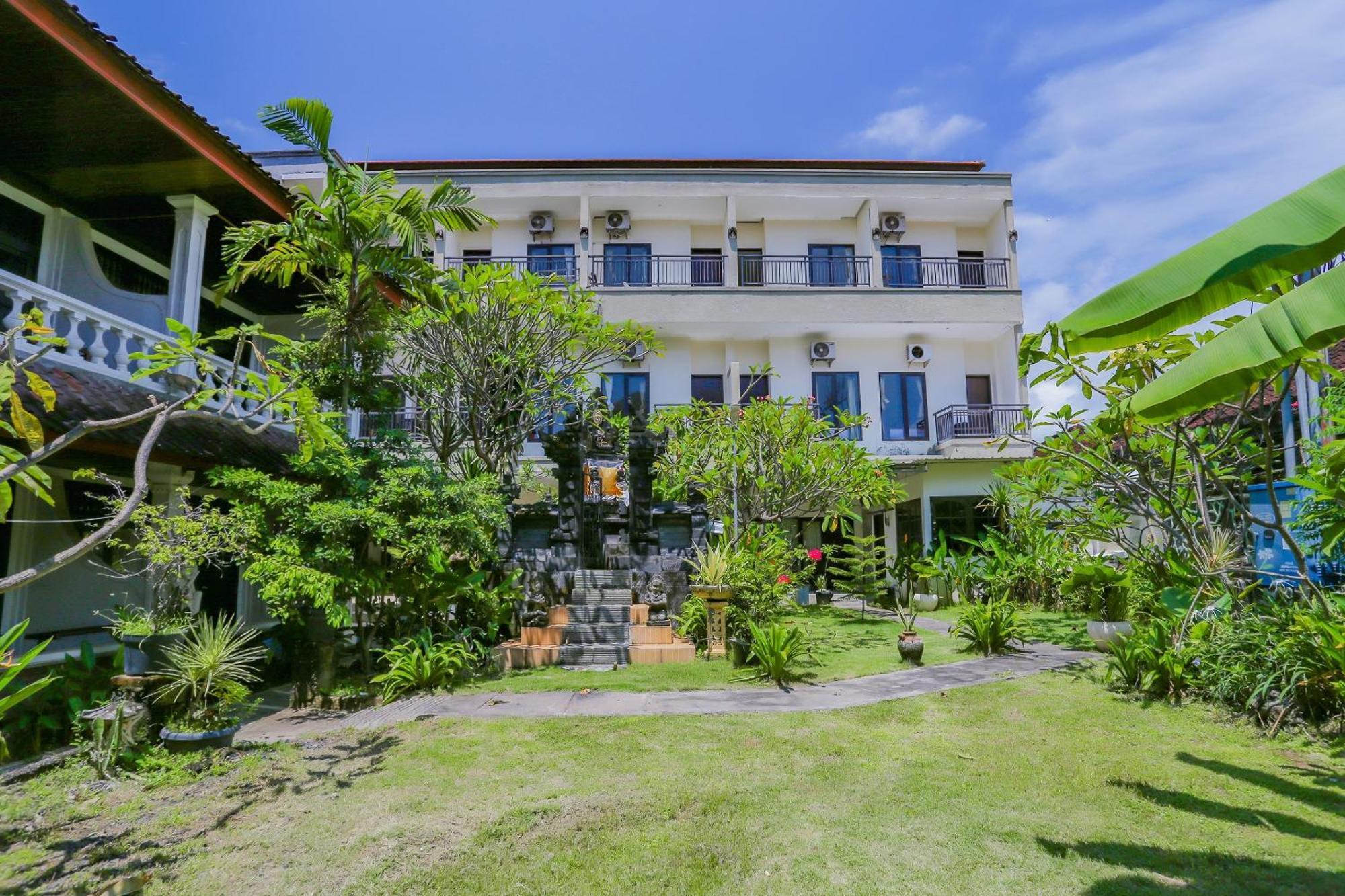 Oyo 4012 Ari Beach Inn Kuta Lombok Eksteriør billede